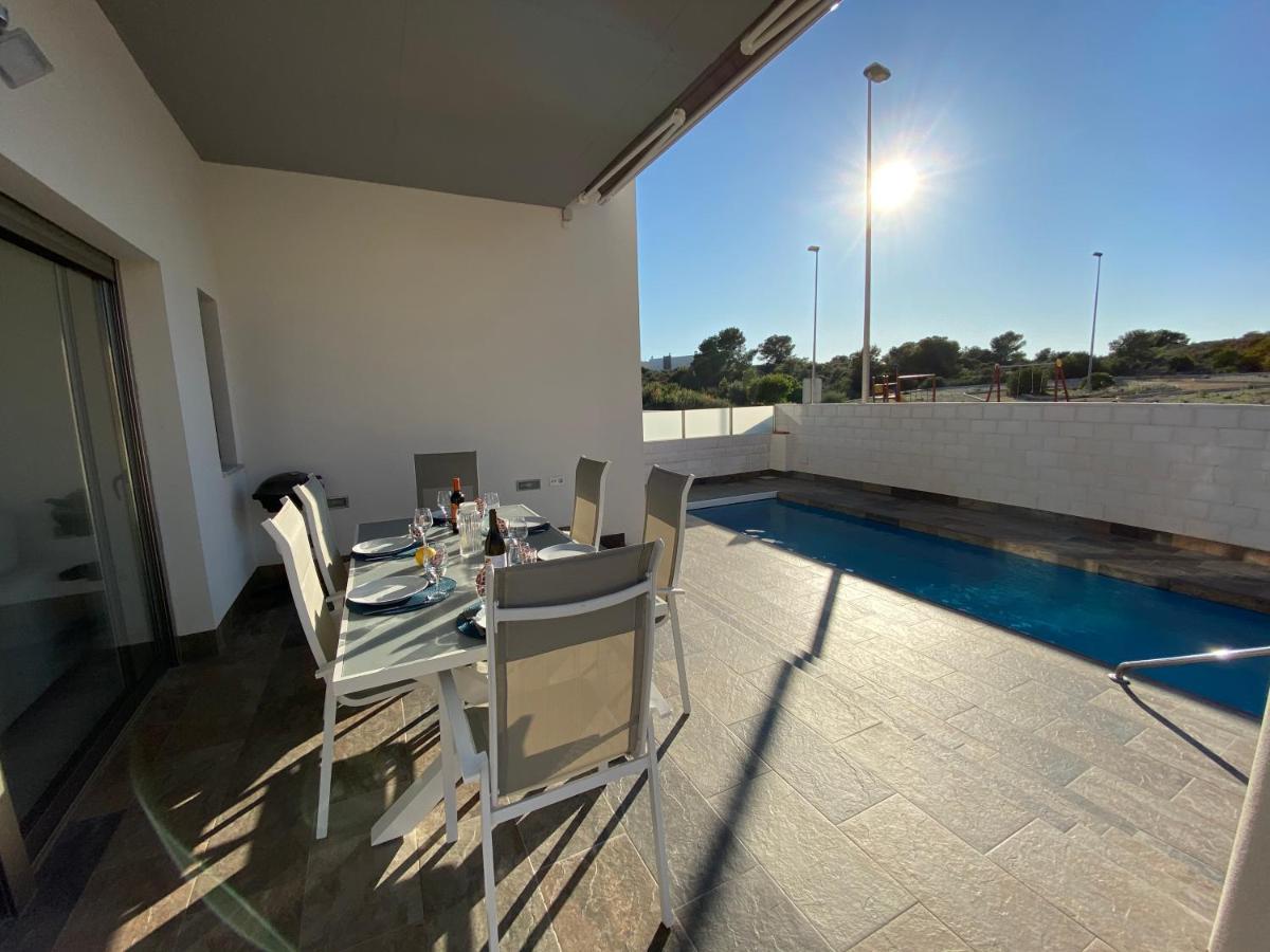 Villamartin Dehesa de Campoamor  Exteriér fotografie